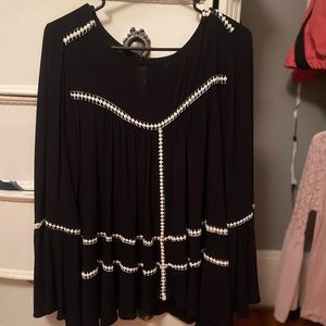 Boutique Bell sleeved shirt